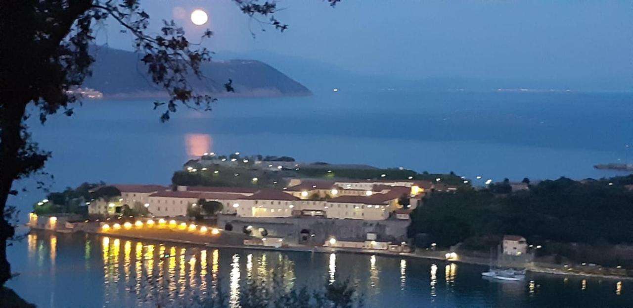 Casa Vacanze Luna Porto Venere Eksteriør billede