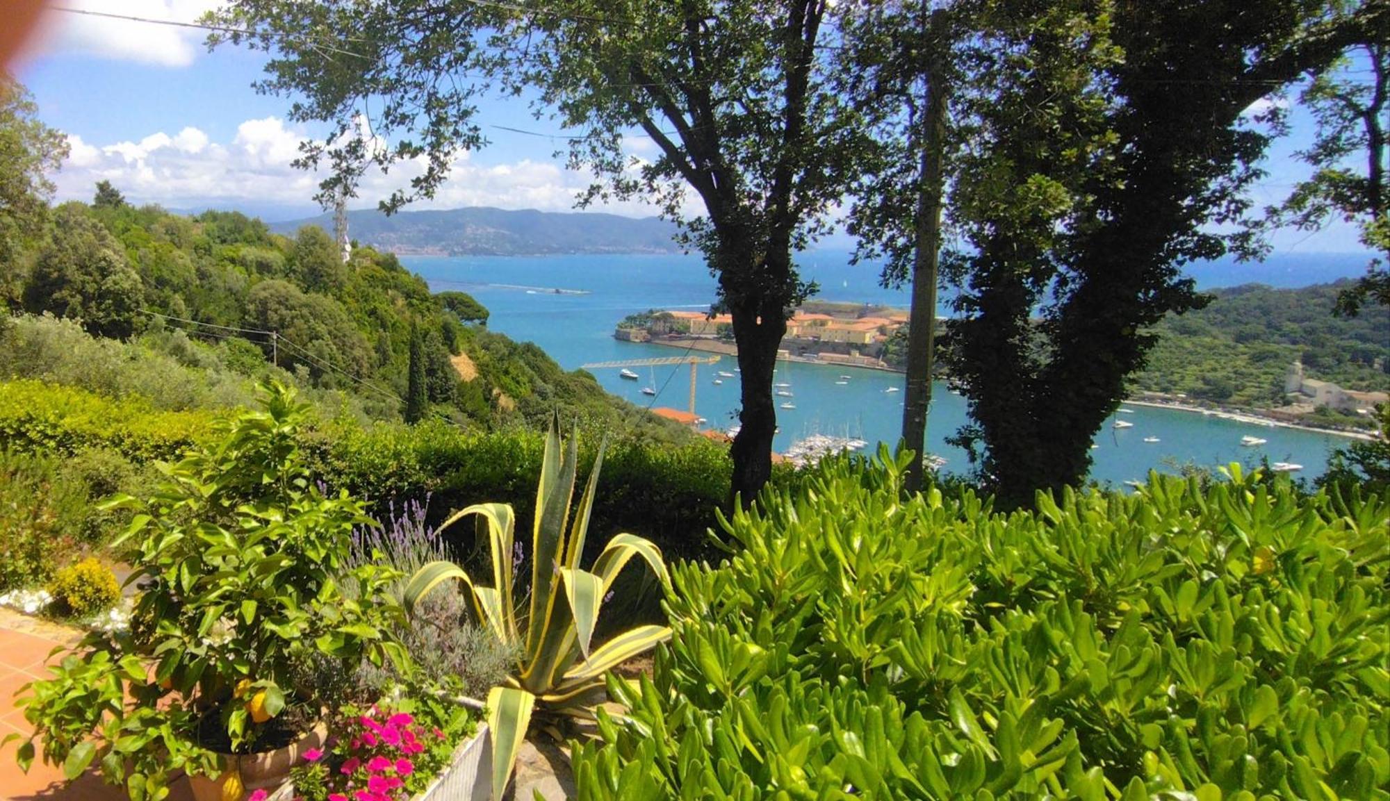 Casa Vacanze Luna Porto Venere Eksteriør billede