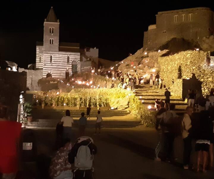 Casa Vacanze Luna Porto Venere Eksteriør billede
